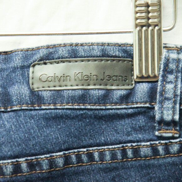 Calvin Klein Jeans - Picture 5 of 5